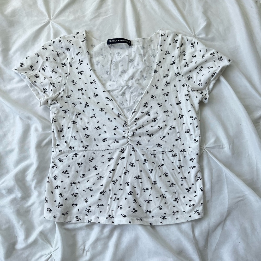 Brandy Melville White Floral V-Neck Blouse